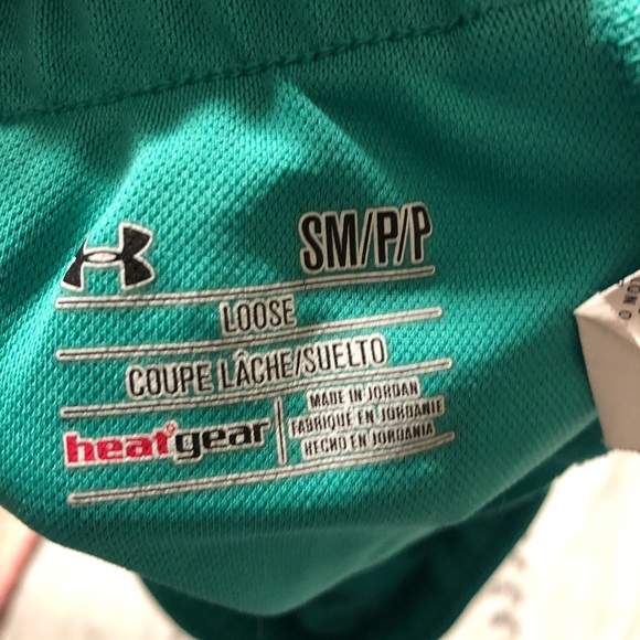 Green Under Armor shorts - Picture 2 of 2